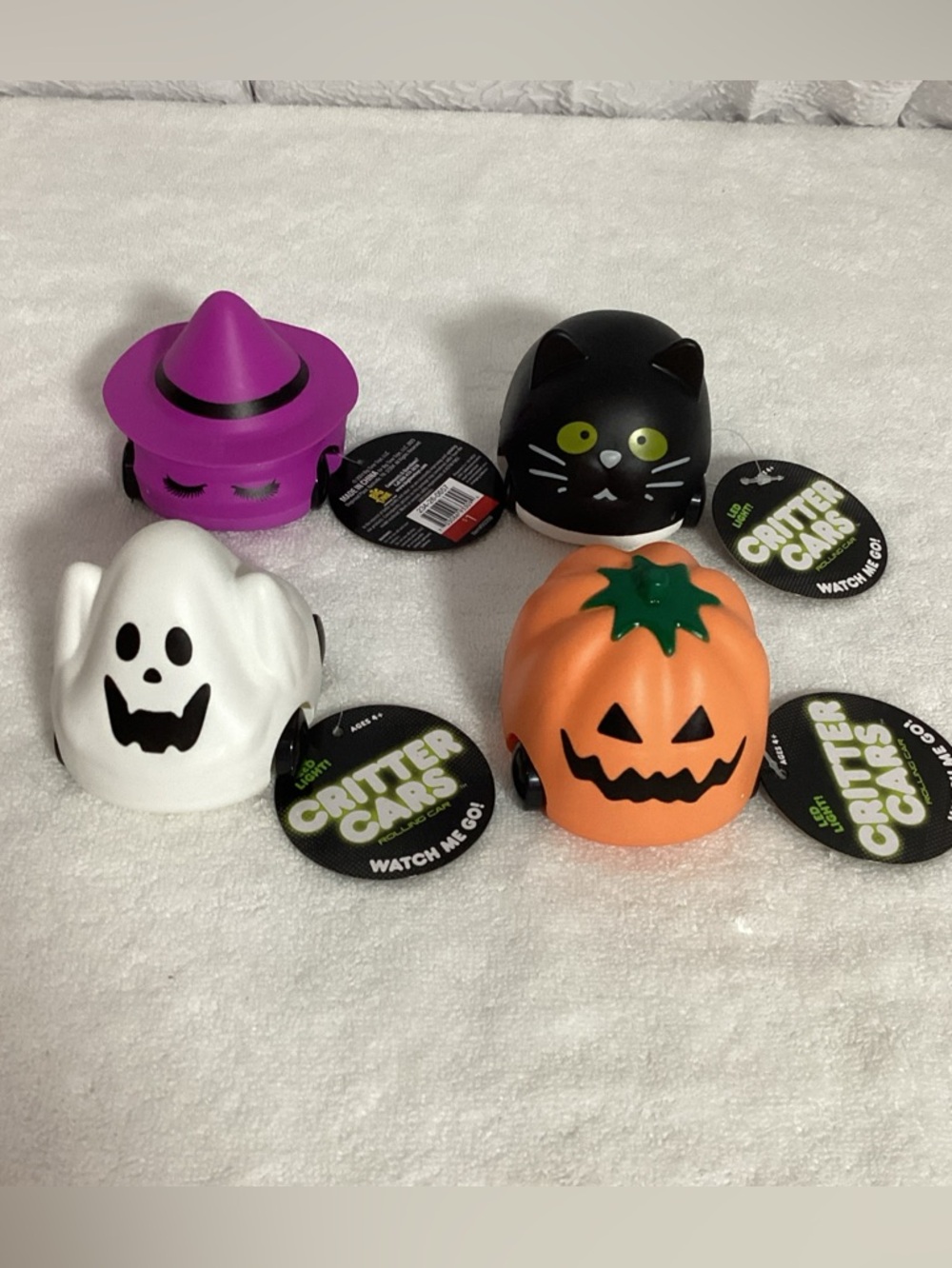 Critter Cars LED Light Up Rolling Toy Set- Witch, Pumpkin, Ghost & Cat NEW